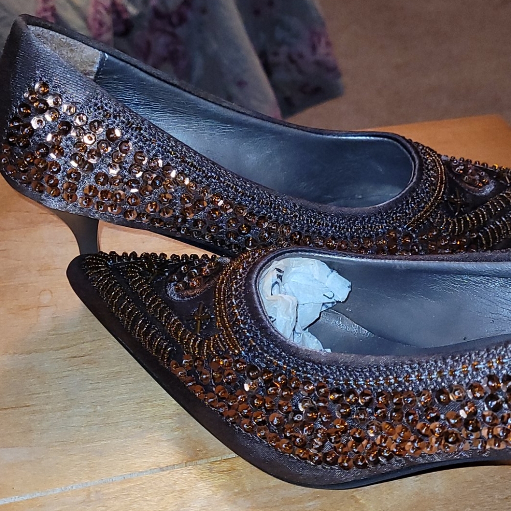Shoes - Picture 3 of 3